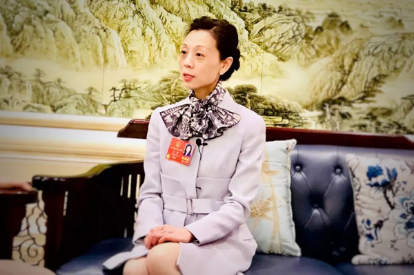 對新能源汽車的物流應(yīng)用、電池回收,人大代表王麒如此建言